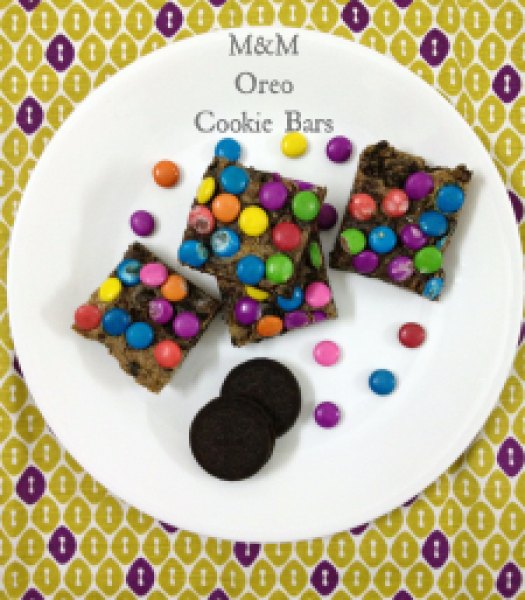 M&M Oreo Cookie Bars1