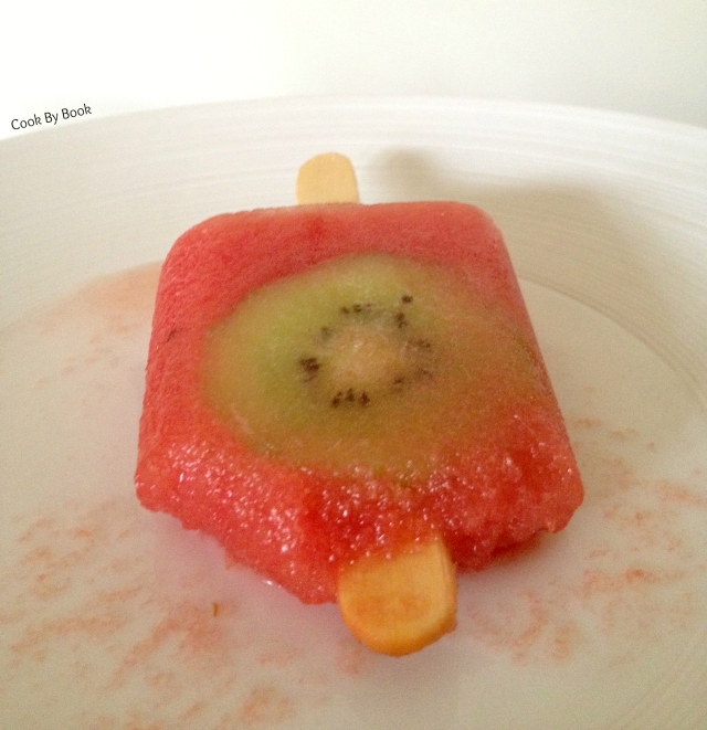 3-Ingredient Watermelon Kiwi Popsicles2